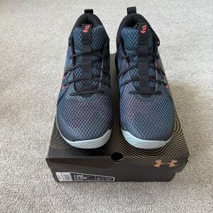 NIB Under Armour Men's Embiid One Omen Navy Blue and Black Hovr Sneaker Size 13